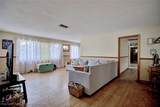 228 Illinois Avenue - Photo 5