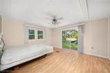 1608 Holiday Drive - Photo 19