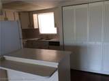 517 Manor Circle - Photo 3