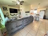 1164 Macarthur Street - Photo 3