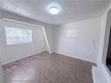 2002 Sugrue Avenue - Photo 8