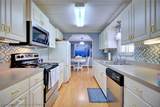 2111 Jacaranda Way - Photo 14