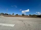 900 Main Avenue - Photo 2