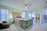 3001 Oleander Drive - Photo 17
