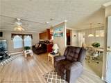 21 Venetian Parkway - Photo 3