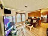 21 Venetian Parkway - Photo 9