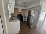 4917 Manatee Drive - Photo 3