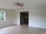 205 Phantasy Avenue - Photo 2