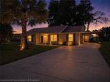 1542 Camellia Court - Photo 2