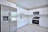 544 Vanguard Avenue - Photo 4