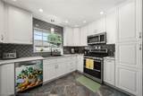 2830 Lakeview Drive - Photo 11