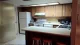 1561 Lakeview Drive - Photo 3