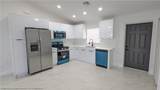 211 Islamorada Street - Photo 4