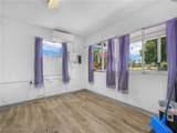 1568 Lakeview Drive - Photo 6