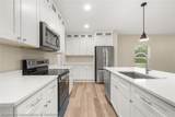 325 Hemlock Avenue - Photo 15