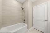 325 Hemlock Avenue - Photo 32