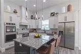 9816 Orange Blossom Boulevard - Photo 10