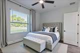 9816 Orange Blossom Boulevard - Photo 15