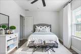 9816 Orange Blossom Boulevard - Photo 16