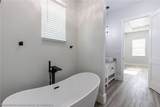 9816 Orange Blossom Boulevard - Photo 19