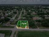 312 Lotela Avenue - Photo 31