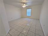 316 Cougar Boulevard - Photo 10
