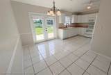 316 Cougar Boulevard - Photo 5