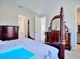 945 Blue Creek Drive - Photo 15