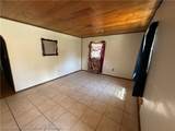 115 Lawrence Avenue - Photo 4