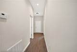 1505 Carrington Avenue - Photo 4