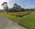 117 Albany Drive - Photo 2