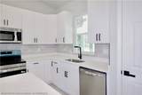 4000 Garienda Avenue - Photo 14