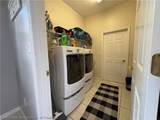 2843 Meadowood Lane - Photo 18
