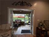 2843 Meadowood Lane - Photo 30