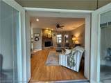 2843 Meadowood Lane - Photo 33