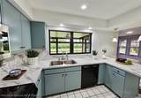 2914 Summertree Drive - Photo 4
