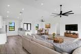 733 Sunset Pointe Drive - Photo 21