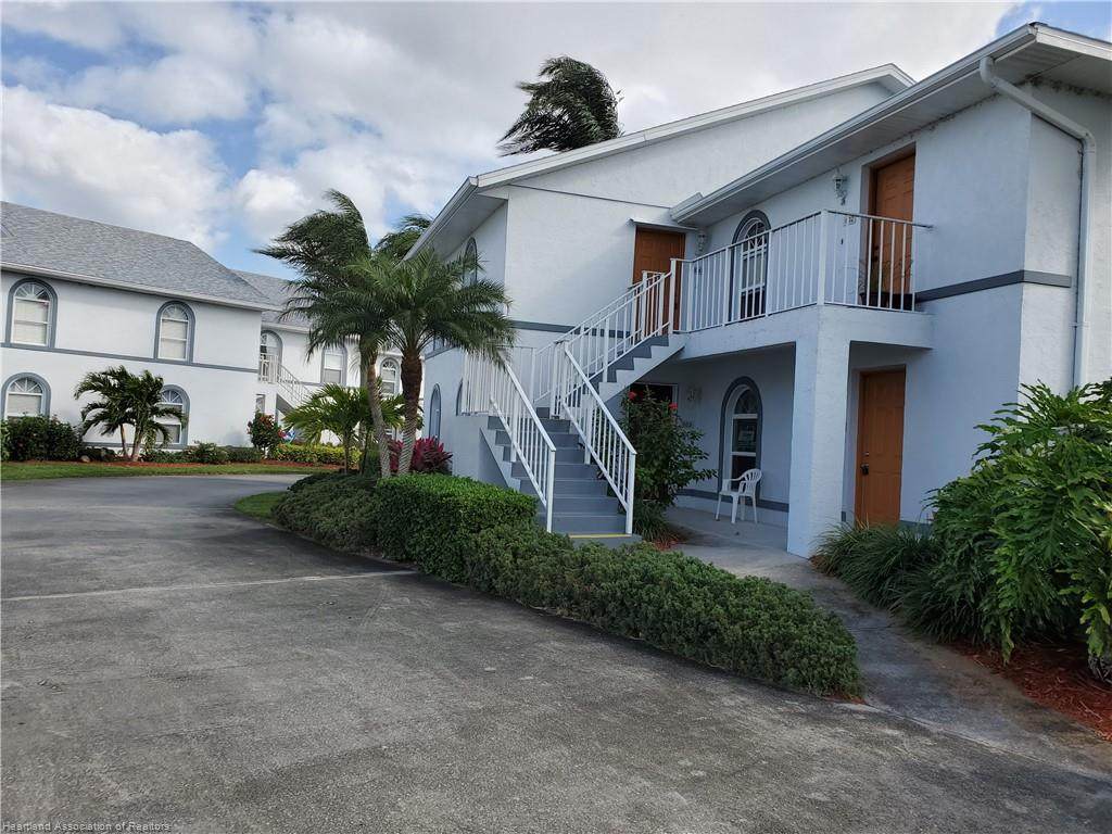 604 Chelsee Way - Photo 1