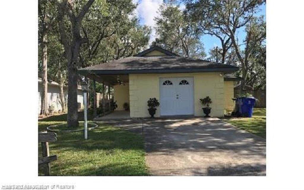 2226 Holly Avenue - Photo 1