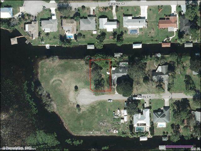 121 Daisy Lane - Photo 1
