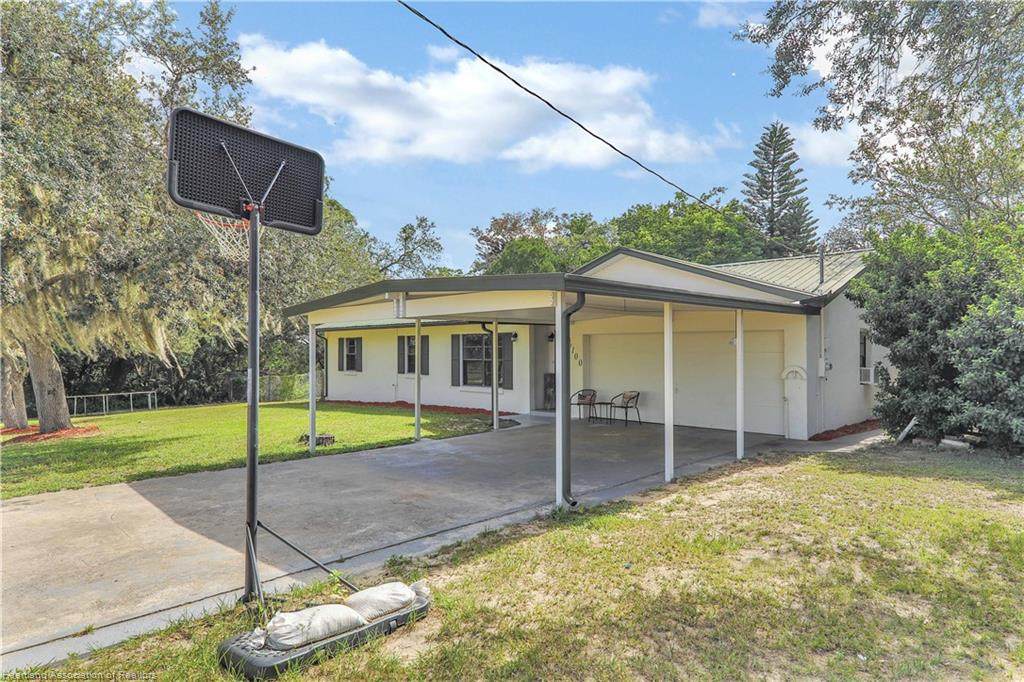 6100 Old Plantation Avenue - Photo 1
