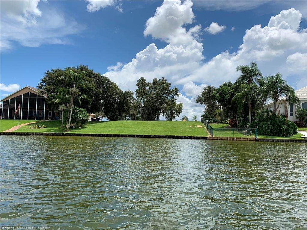 323 Catfish Creek Road - Photo 1