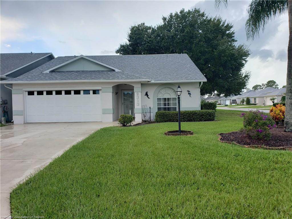2313 Vantage Trace - Photo 1