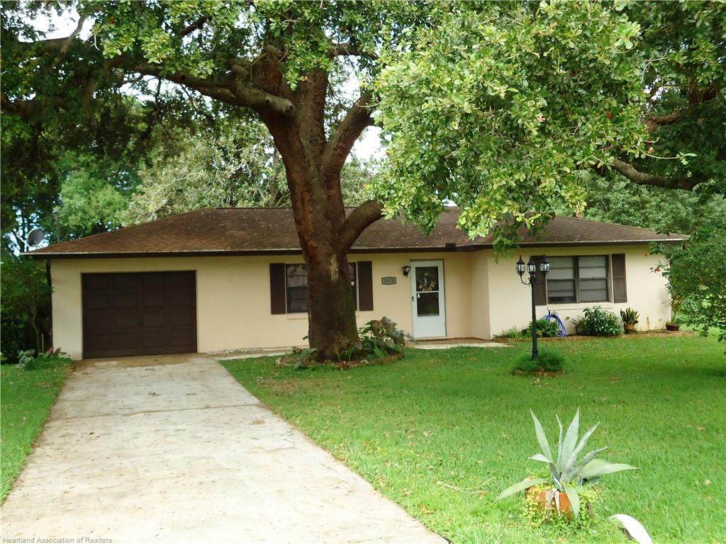 1628 Meadowbrook Street - Photo 1