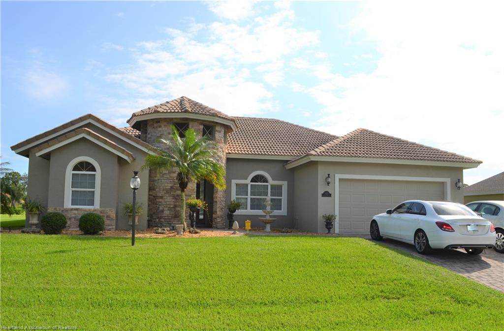 5012 Friars Cove Street - Photo 1