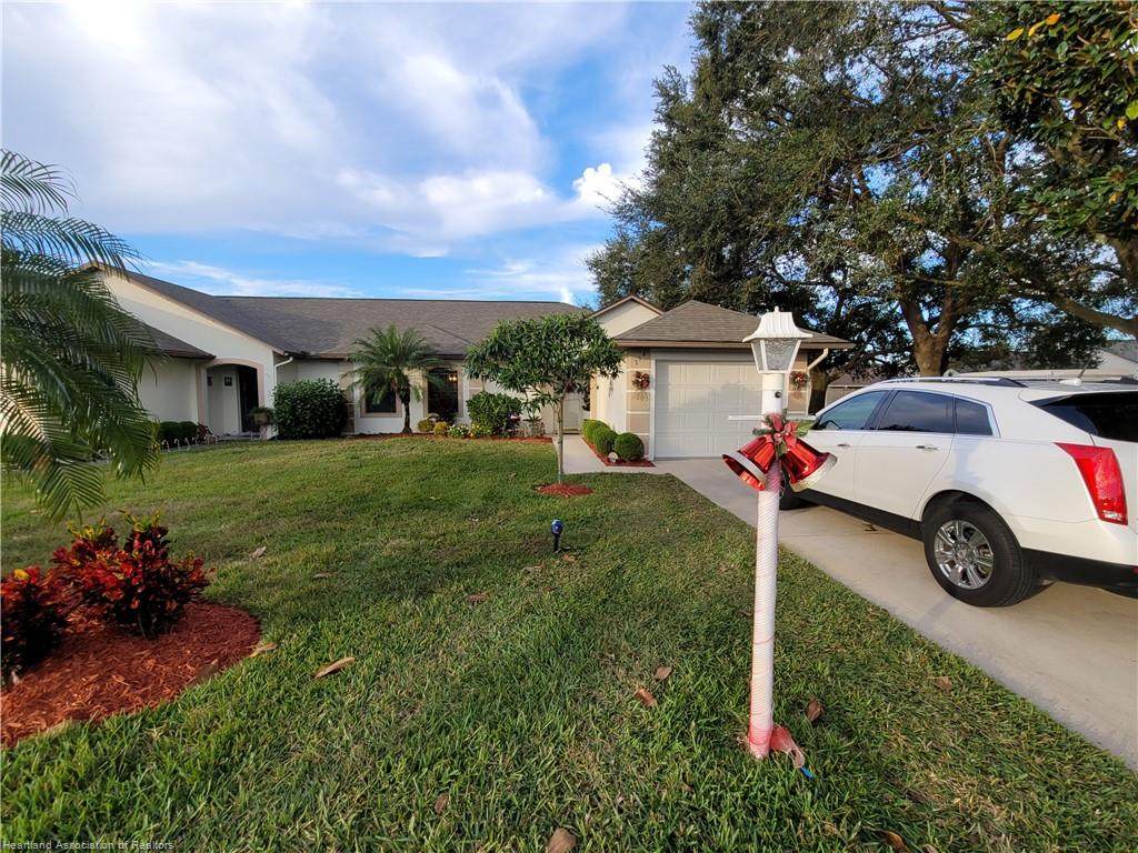 754 Carey Lane - Photo 1