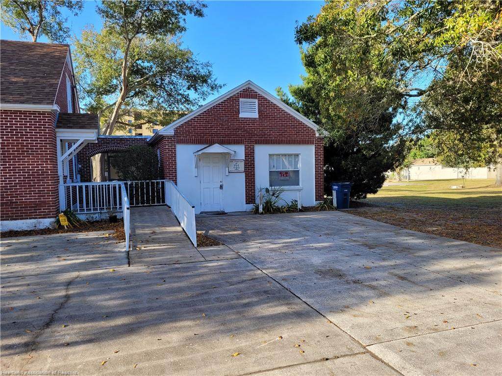 238 Magnolia Avenue - Photo 1