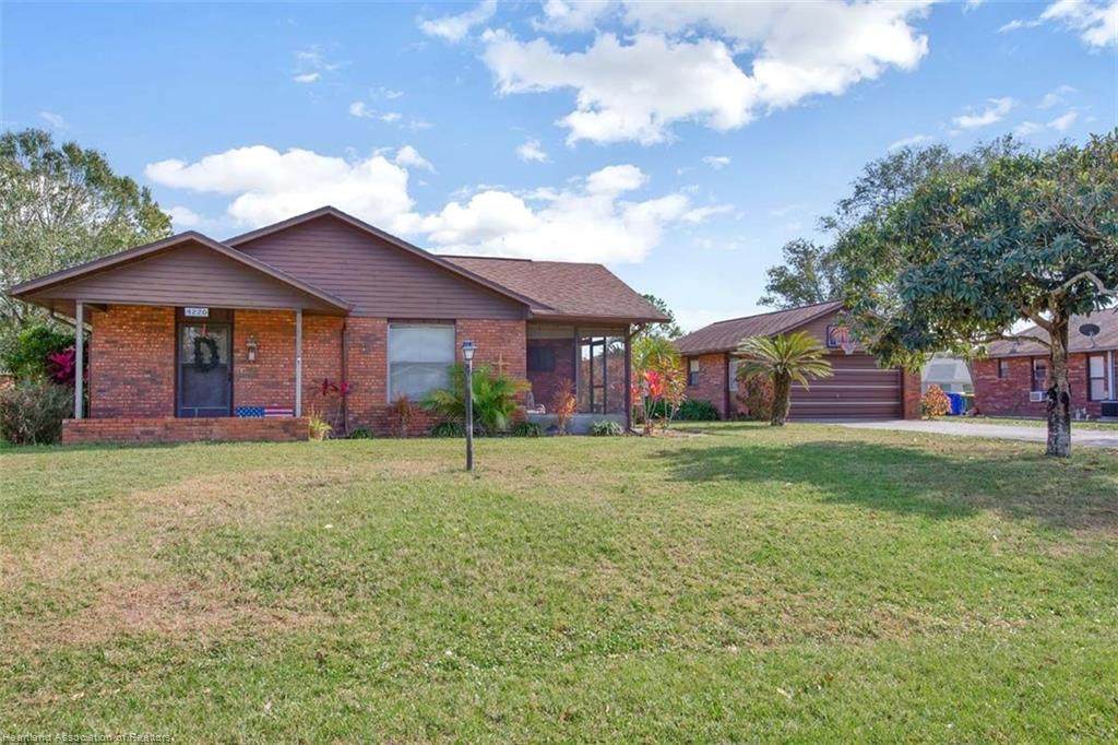 4220 Sebring Avenue - Photo 1