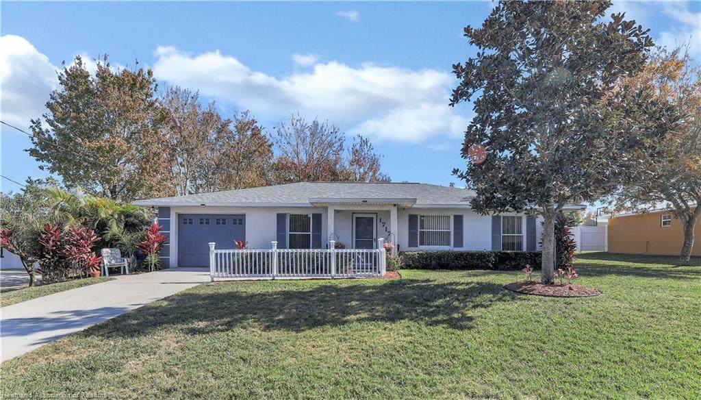 1717 Cedarbrook Street - Photo 1