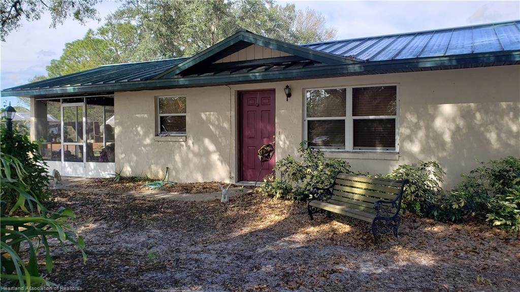 232 Phantasy Avenue - Photo 1
